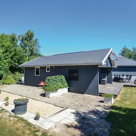 3 Bedroom Cozy Home In Glesborg * Glesborg